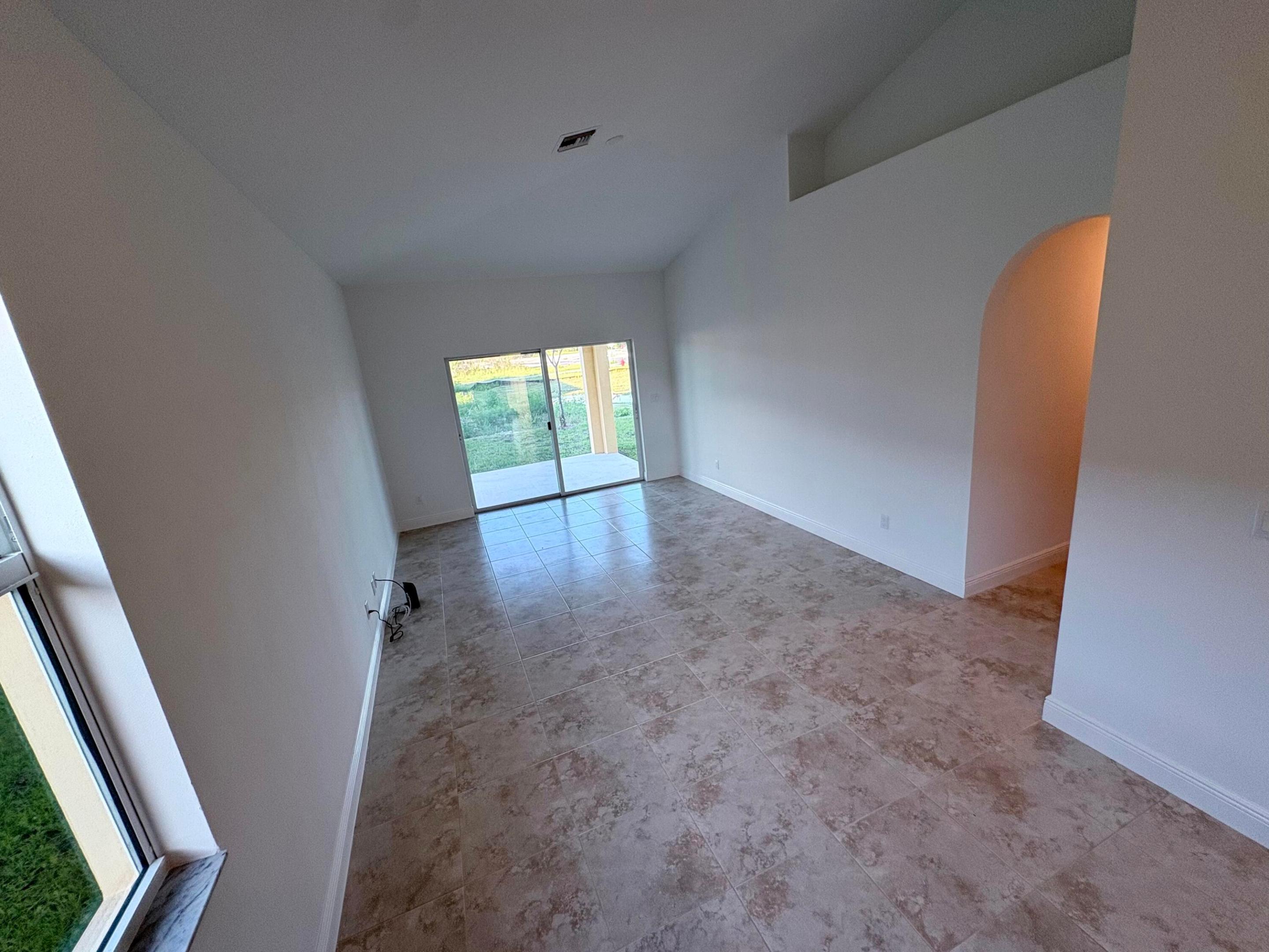 PALM BREEZES PHAE 3A - Residential Lease