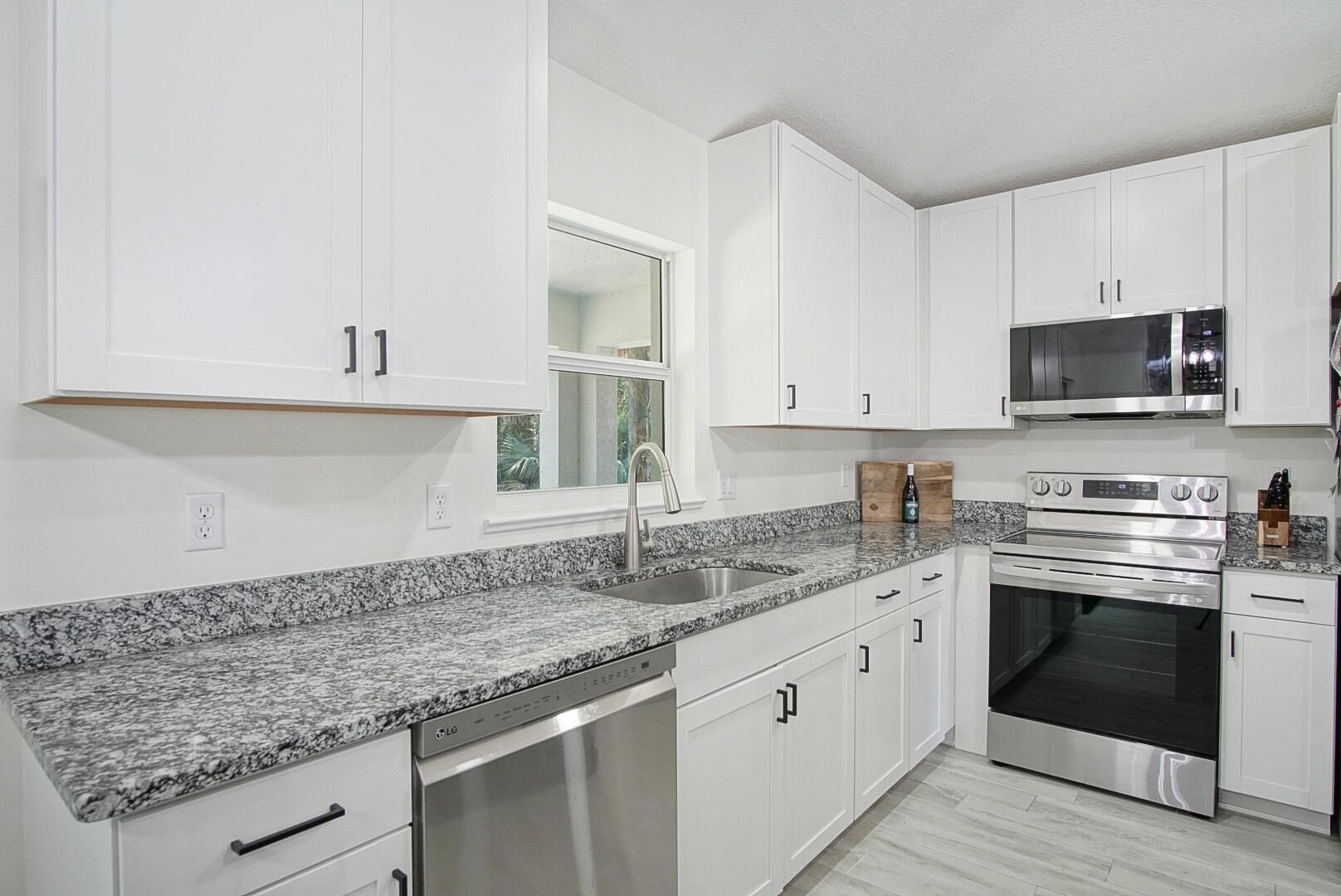 INDIAN RIVER ESTATES UNIT 7 - Residential