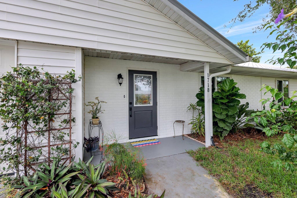 Photo of 1718 NE 21st Terrace, Jensen Beach, FL 34957 (MLS # R10988634)