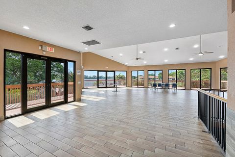 A home in Deerfield Beach