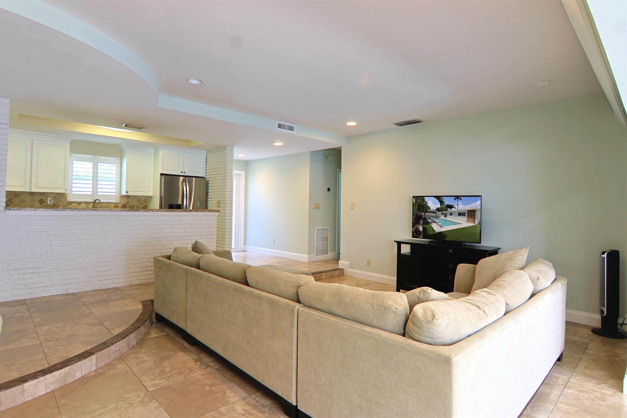 1166 SW 3rd Street