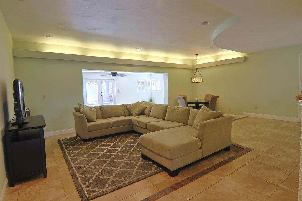 Photo of 1166 SW 3rd Street, Boca Raton, FL 33486 (MLS # R11078656)