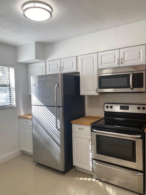 PARK AT WINDWOOD CONDO - Residential Lease