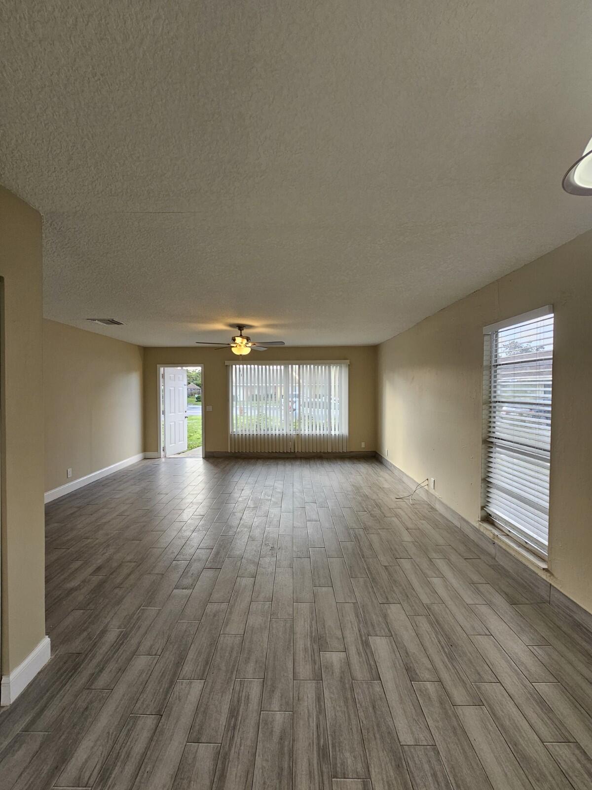 FOREST GLEN - Residential Lease