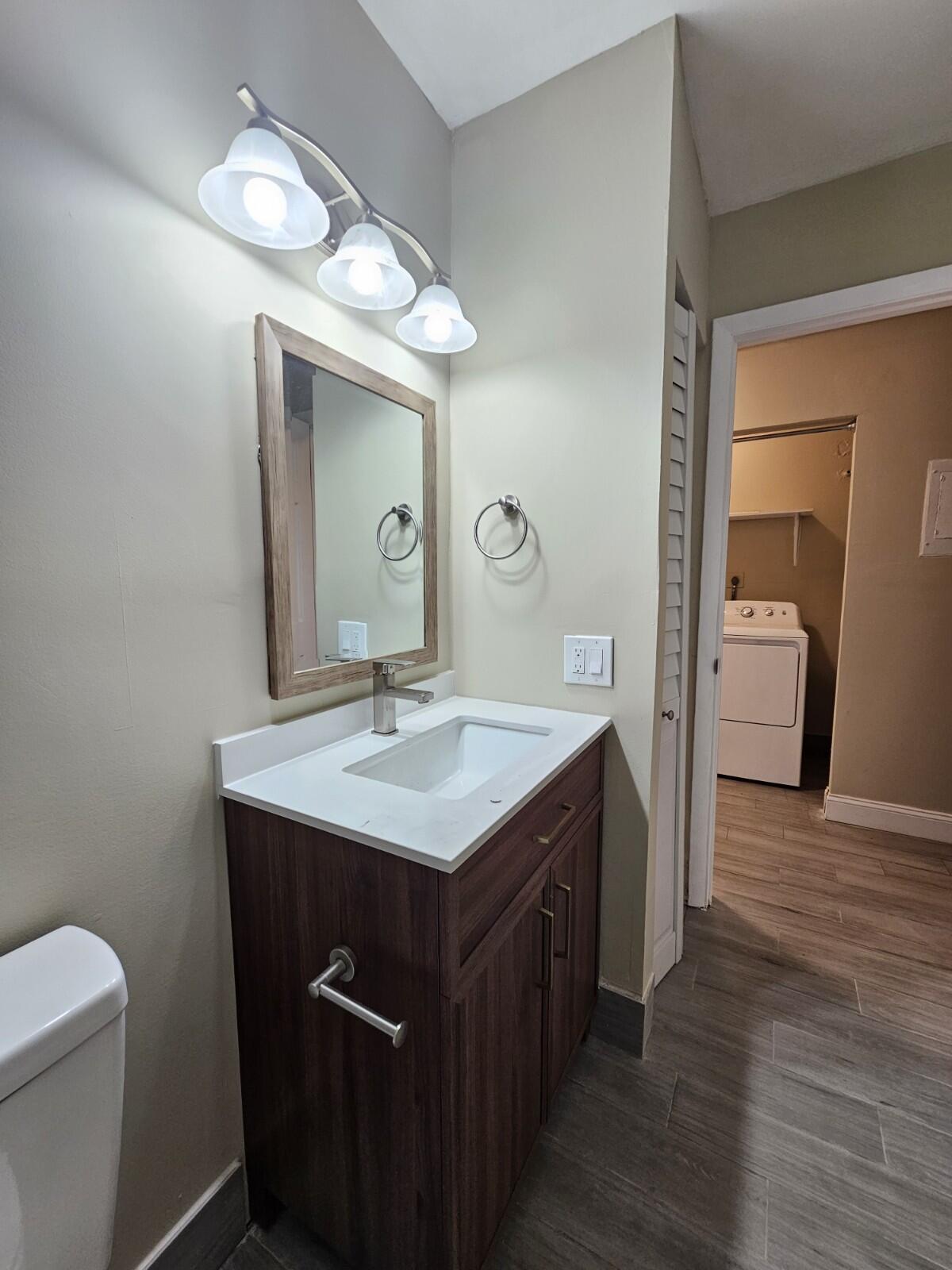 FOREST GLEN - Residential Lease