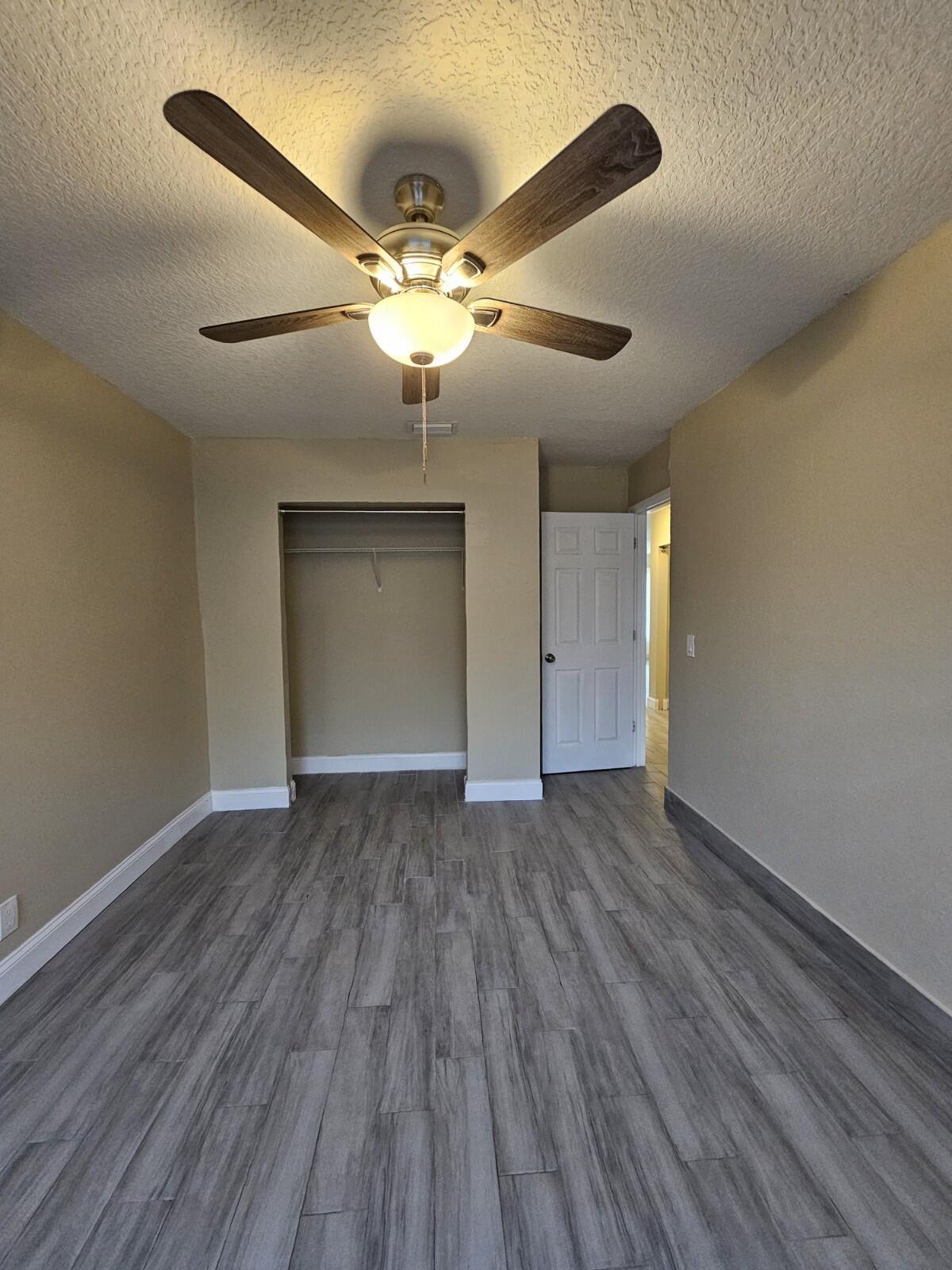 FOREST GLEN - Residential Lease