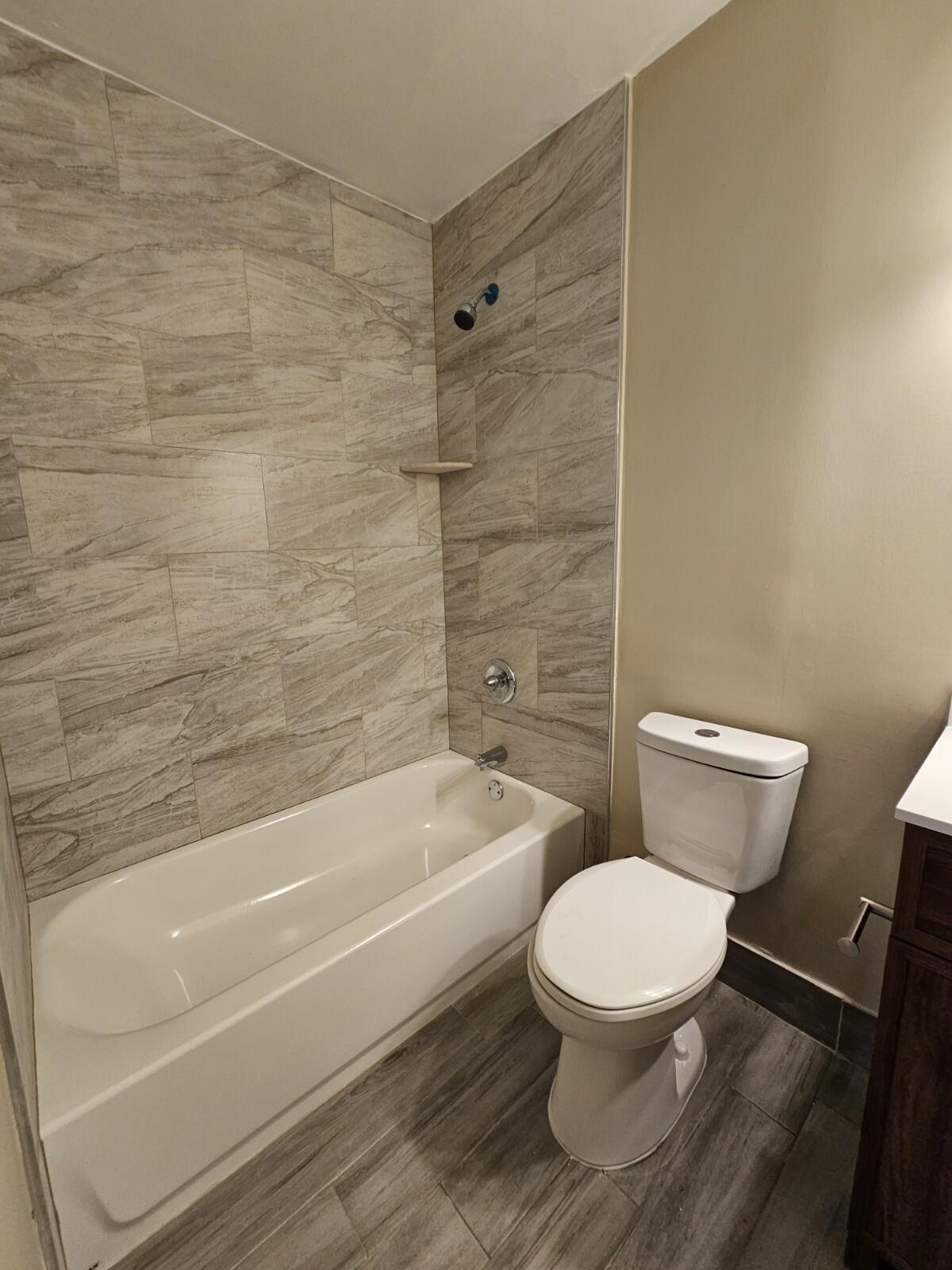 FOREST GLEN - Residential Lease