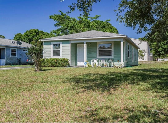 4257 36TH CT, VERO BEACH, FL 32967 - Image 1baf02ae6cf719a6b821de7fdf2d7e13/2004058334