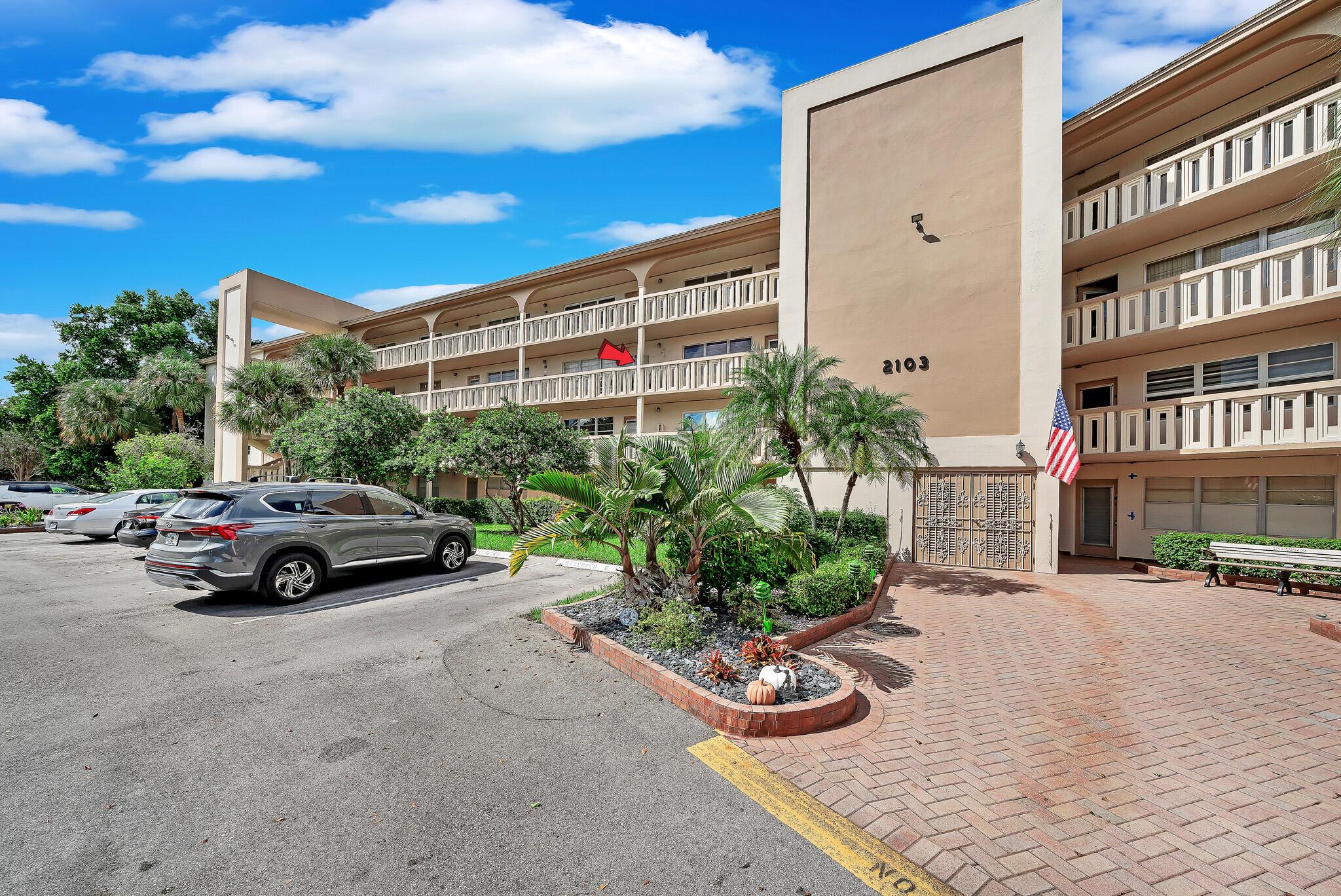 2103 Lucaya Bend F3