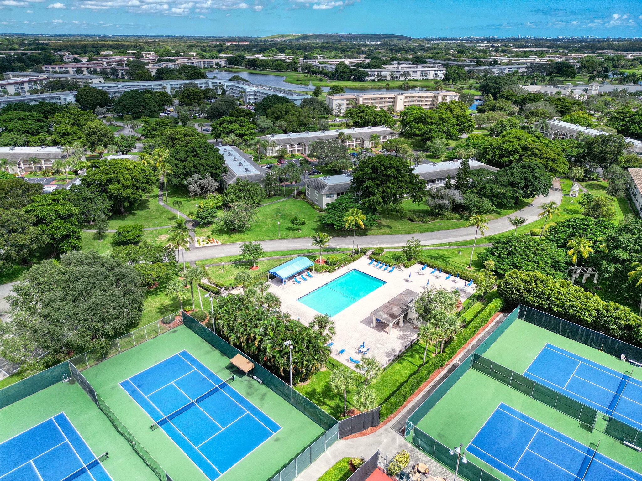 LUCAYA VILLAGE 2-D CONDO - Residential