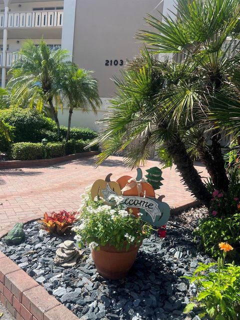 2103 Lucaya Bend F3 Coconut Creek FL 33066