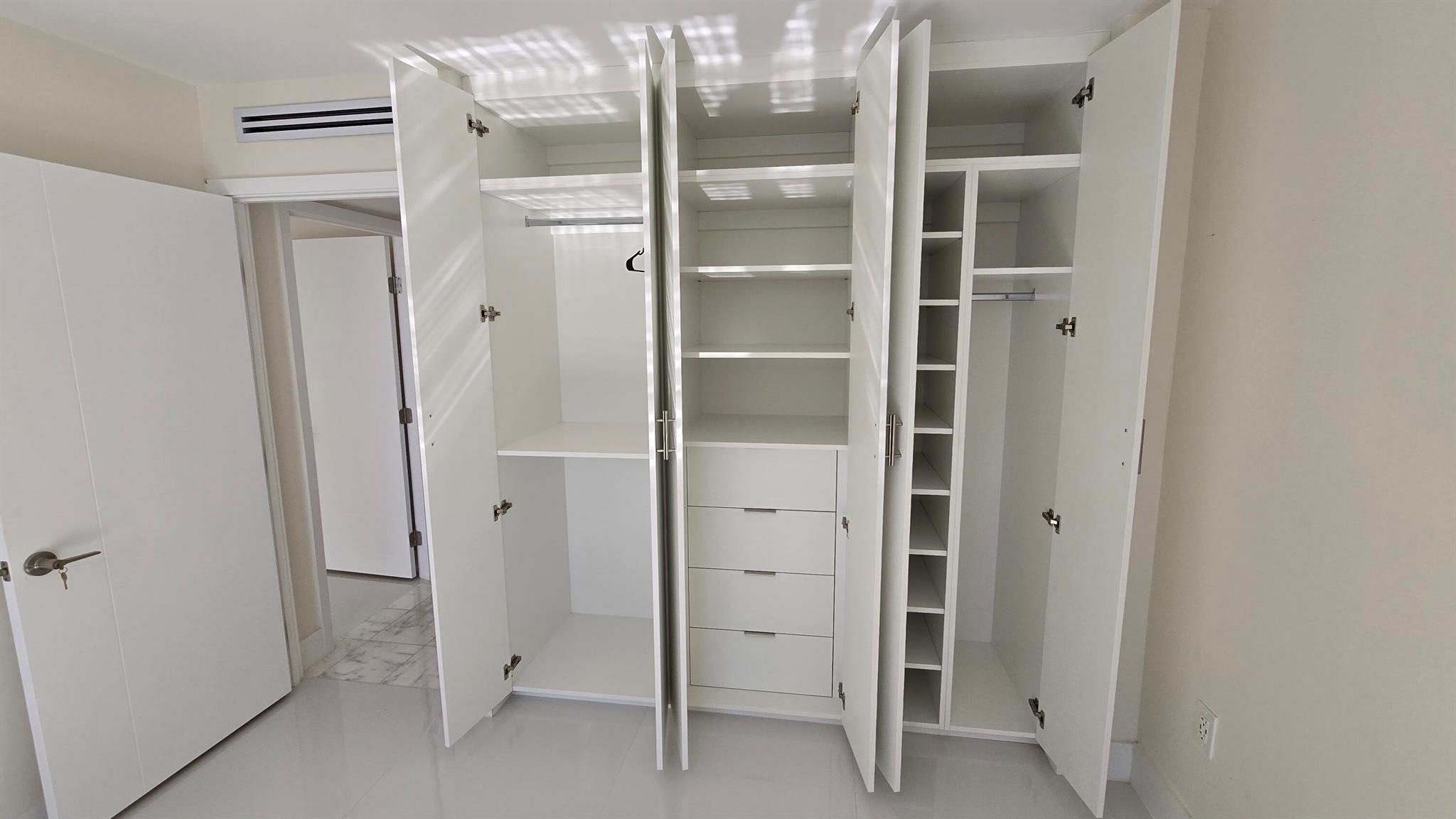 COMMODORE PLAZA CONDO - Residential Lease