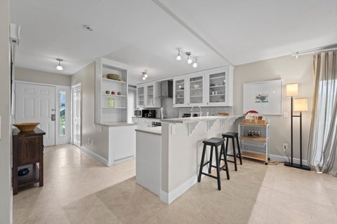 Tiny photo for 13329 Polo Club Road #105, Wellington, FL 33414 (MLS # B26080592)
