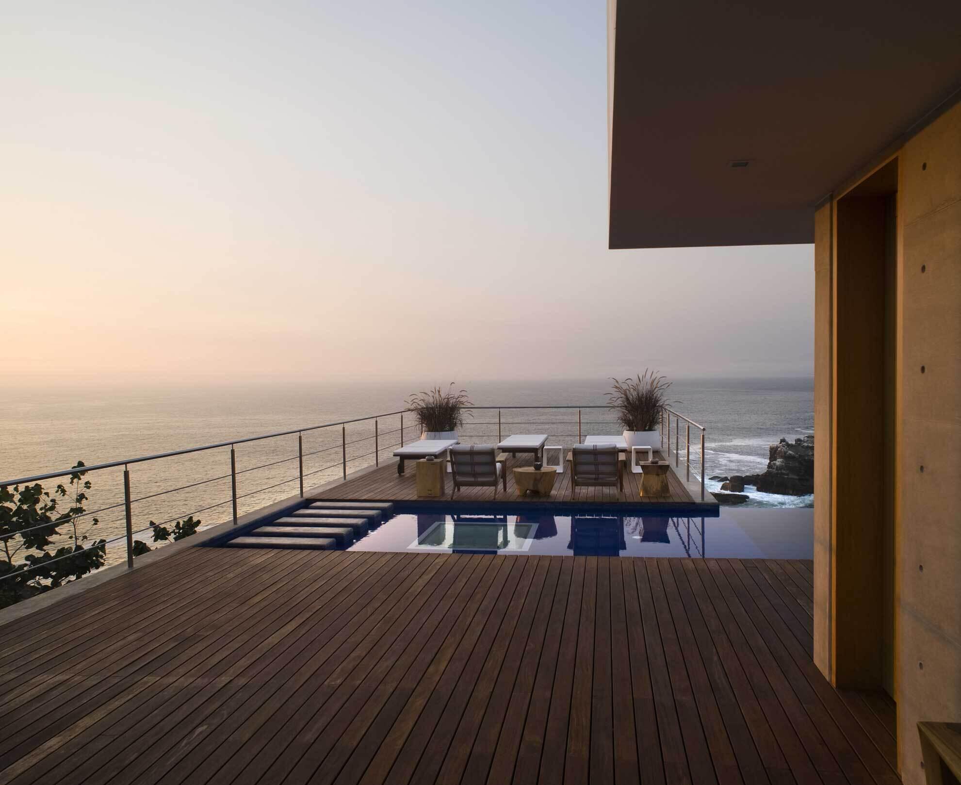 CLUB NAUTICO POSEIDON - ZONA SOL DEL MAR - PUCUSAN - Residential