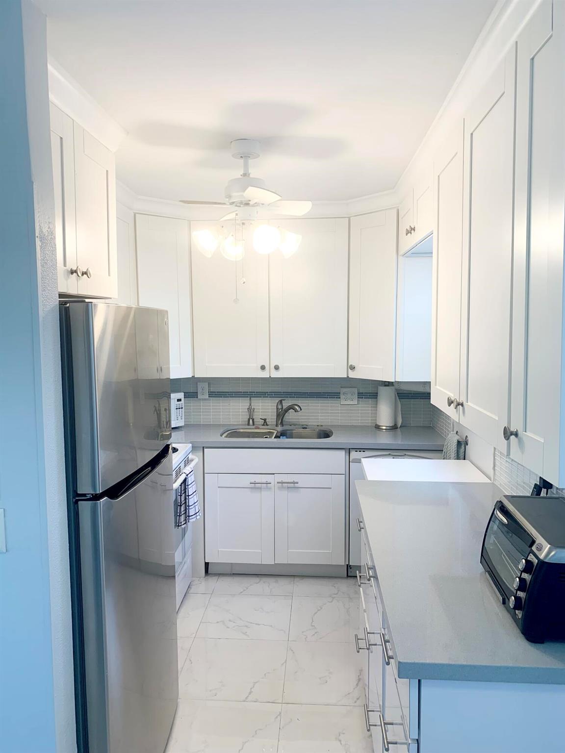 52 Easthampton C