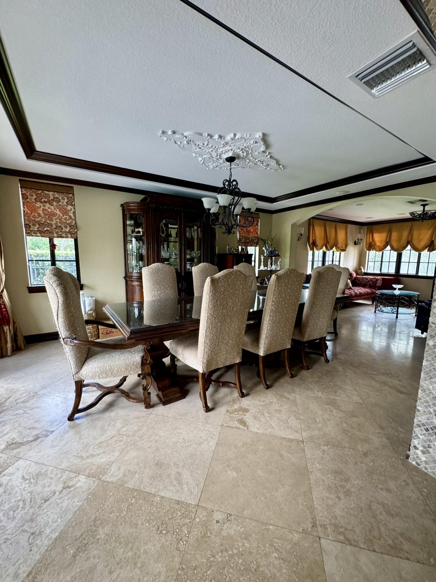 GLEN GABLES - Residential