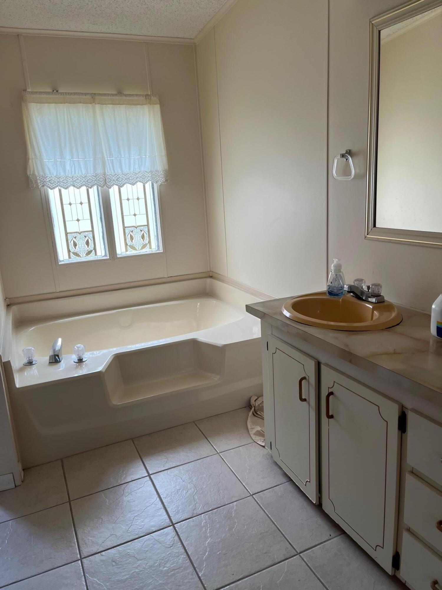 Spanish Lakes Fairways - Residential