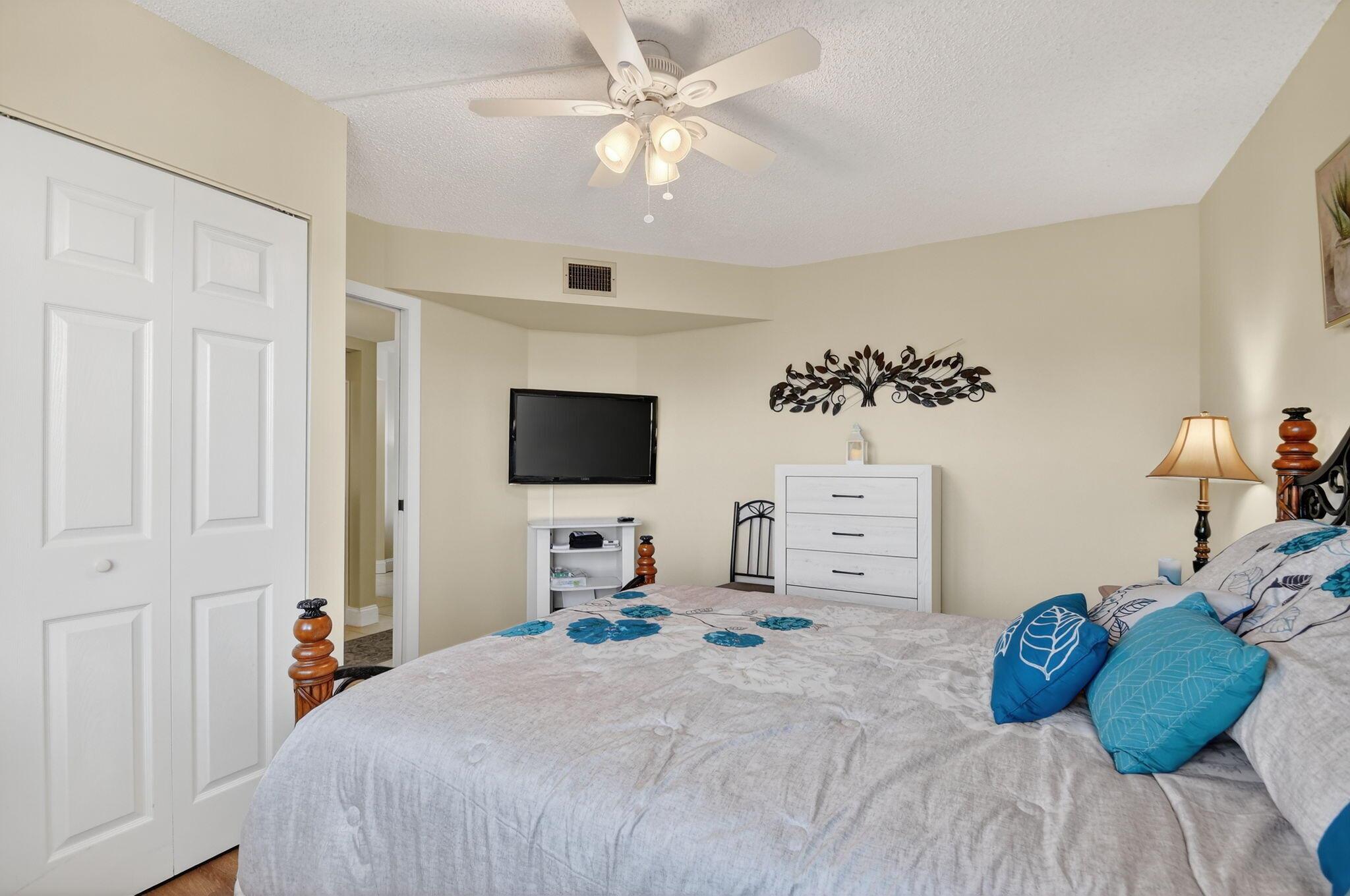 POINCIANA PLACE CONDO 1,2,8 AND 9 - Residential