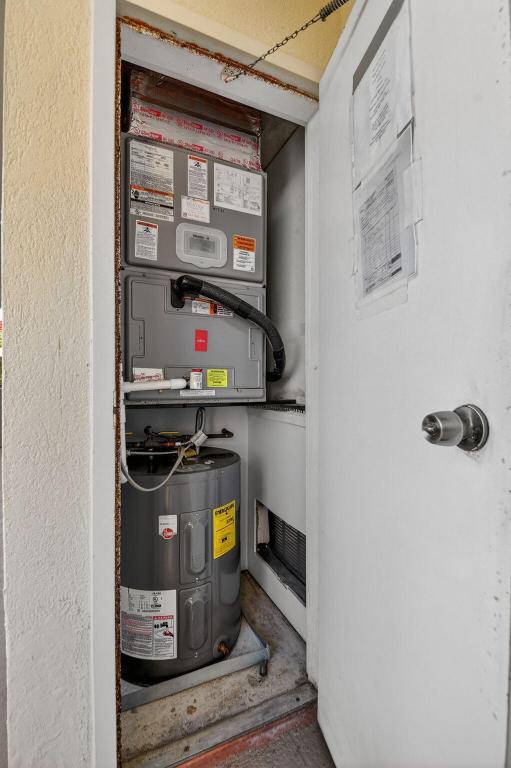 POINCIANA PLACE CONDO 1,2,8 AND 9 - Residential