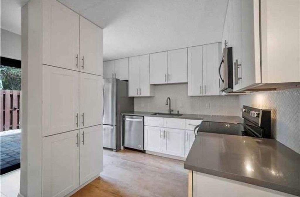 Photo of 825 Center Street #26A, Jupiter, FL 33458 (MLS # F10458094)