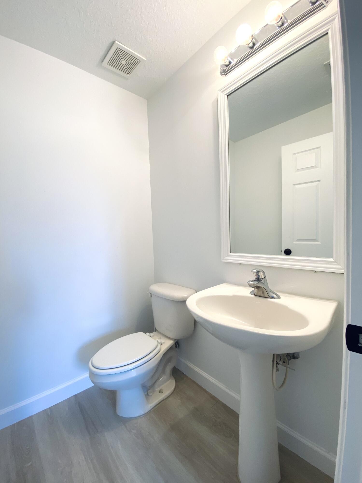 The Links at Emerald Dune - Residential Lease