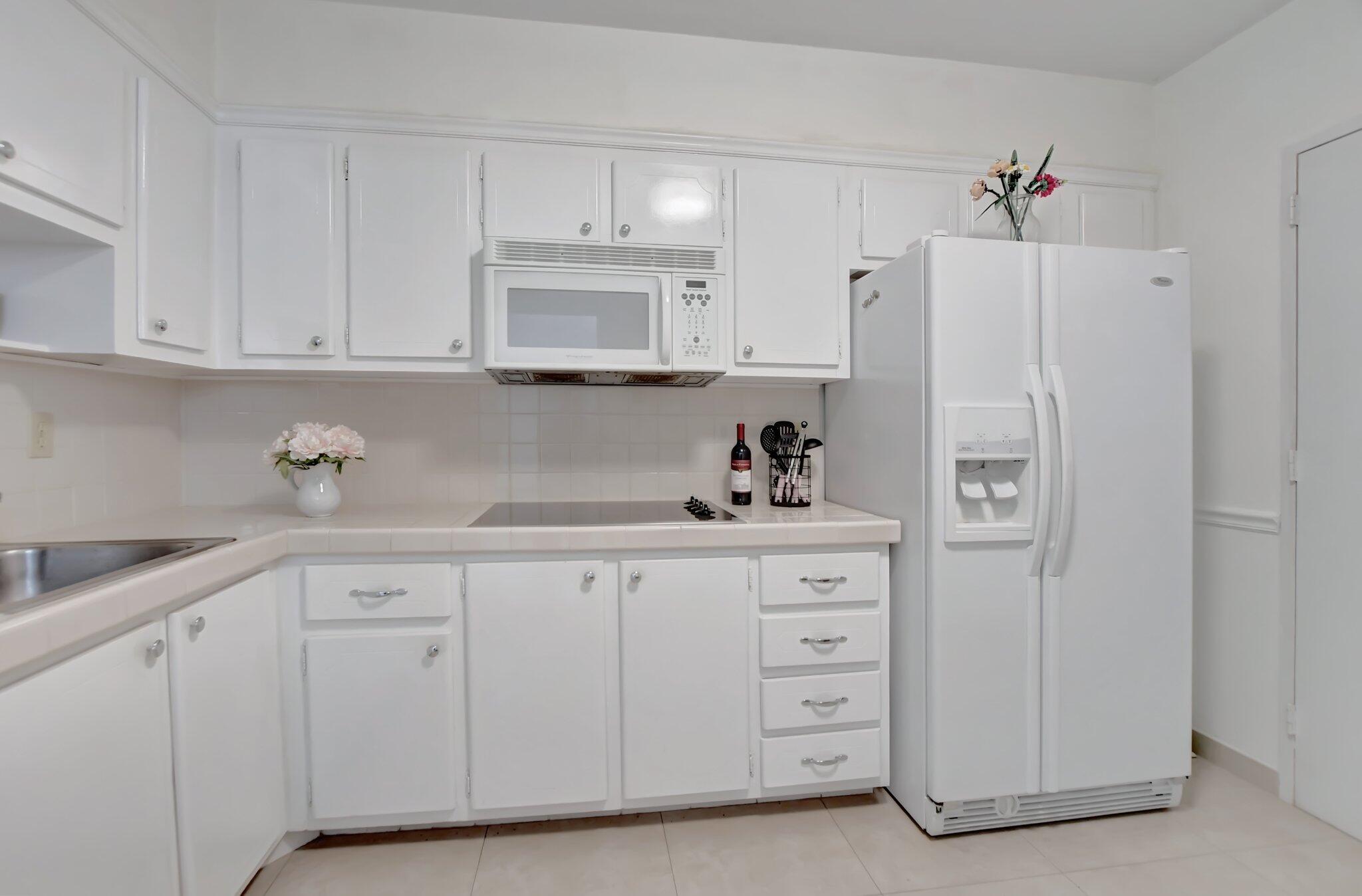 PATRICIAN CONDO - Residential