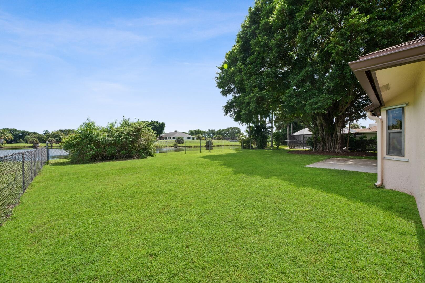 CRESTWOOD - Residential