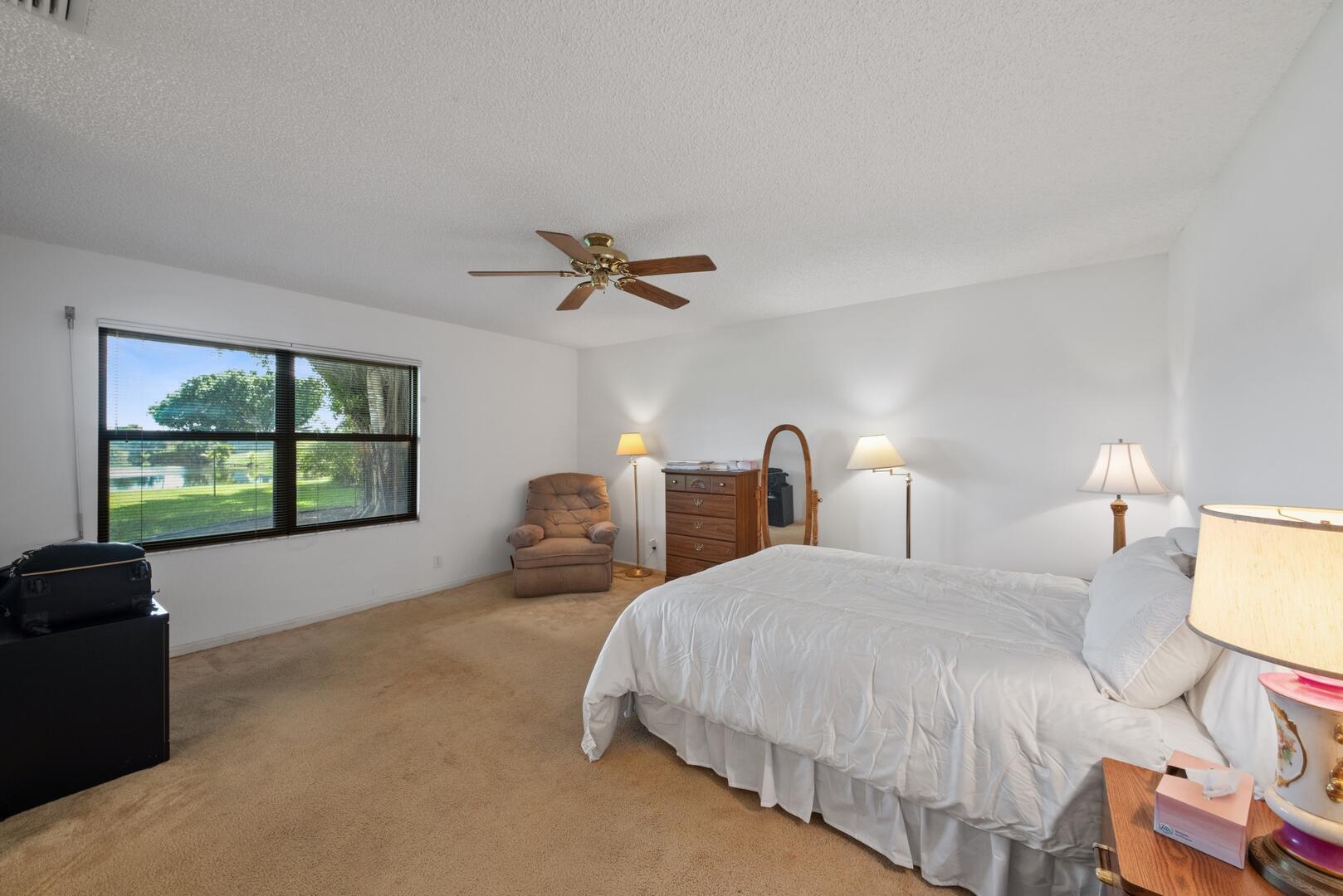 CRESTWOOD - Residential