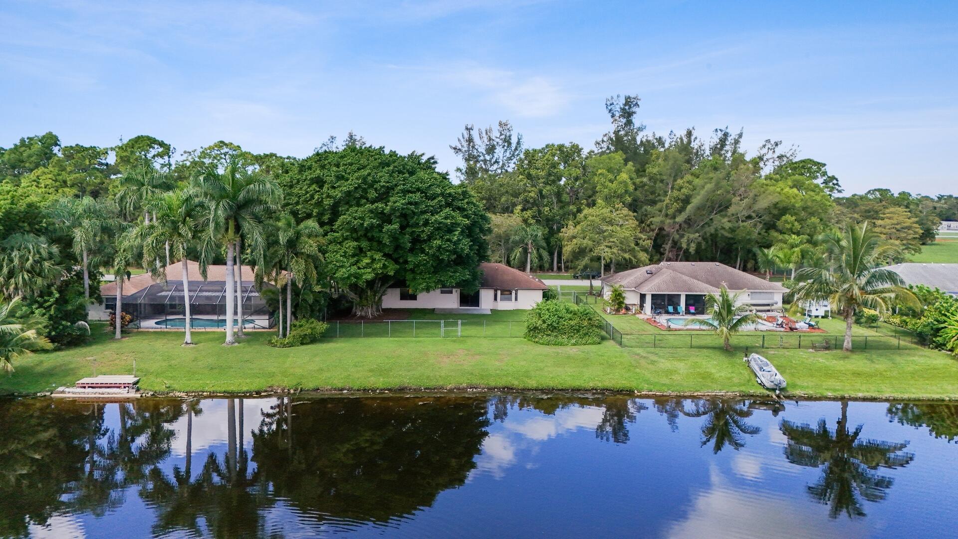 CRESTWOOD - Residential