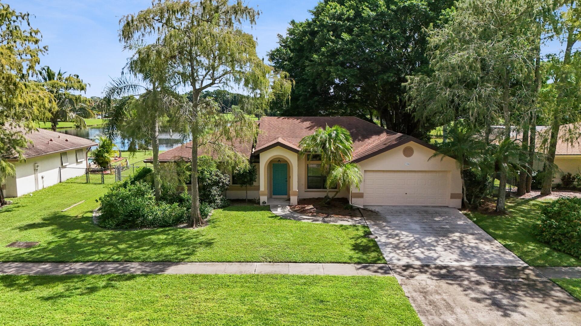 CRESTWOOD - Residential