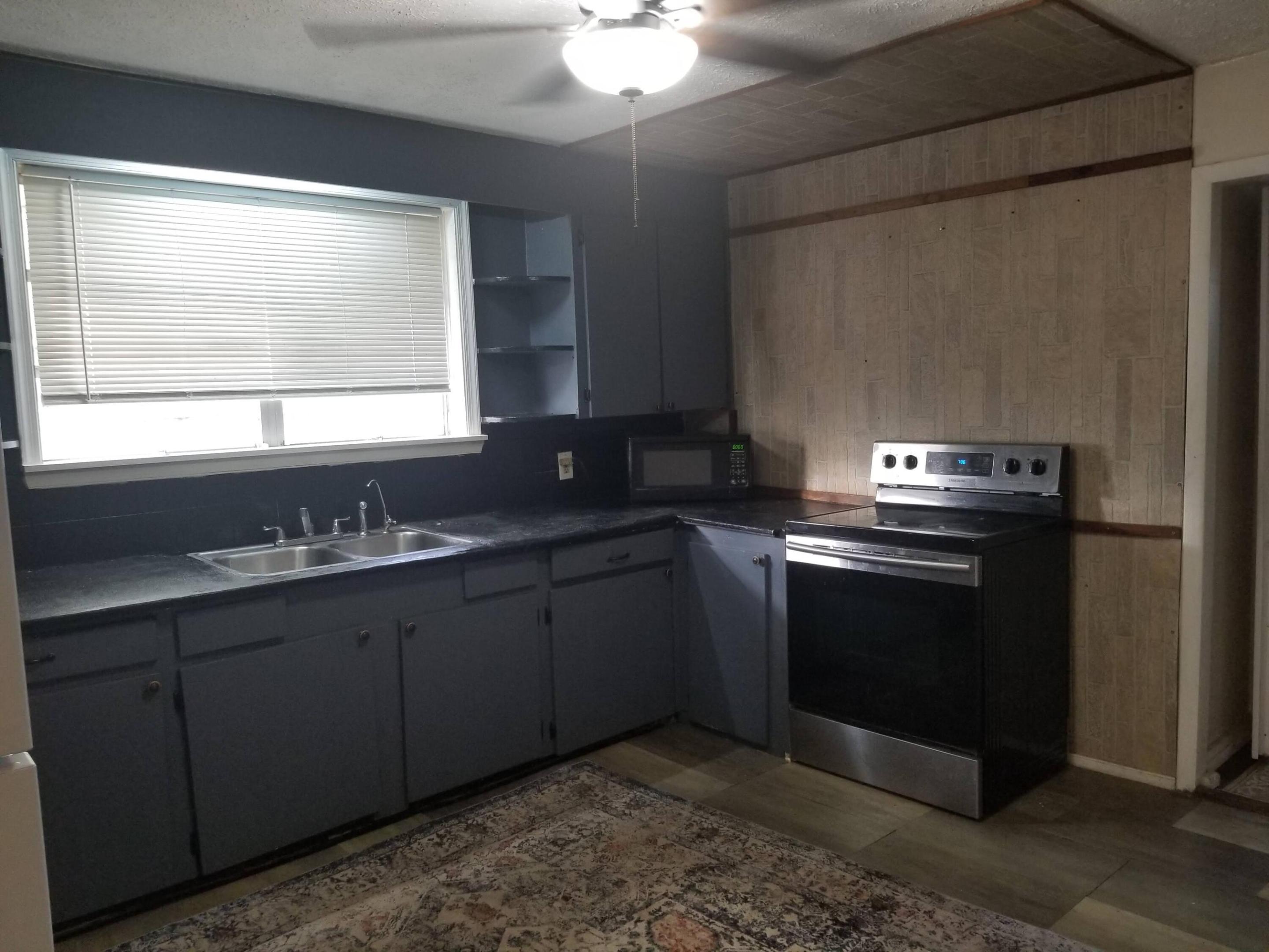 BILTMORE PARK - Residential