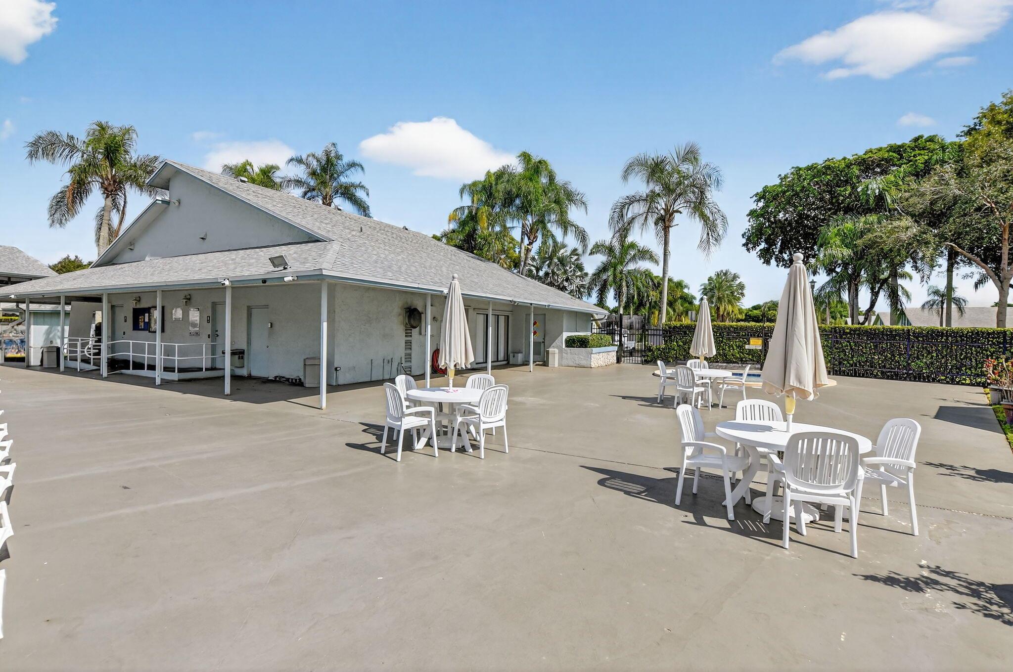 RIVER OAKS - Residential