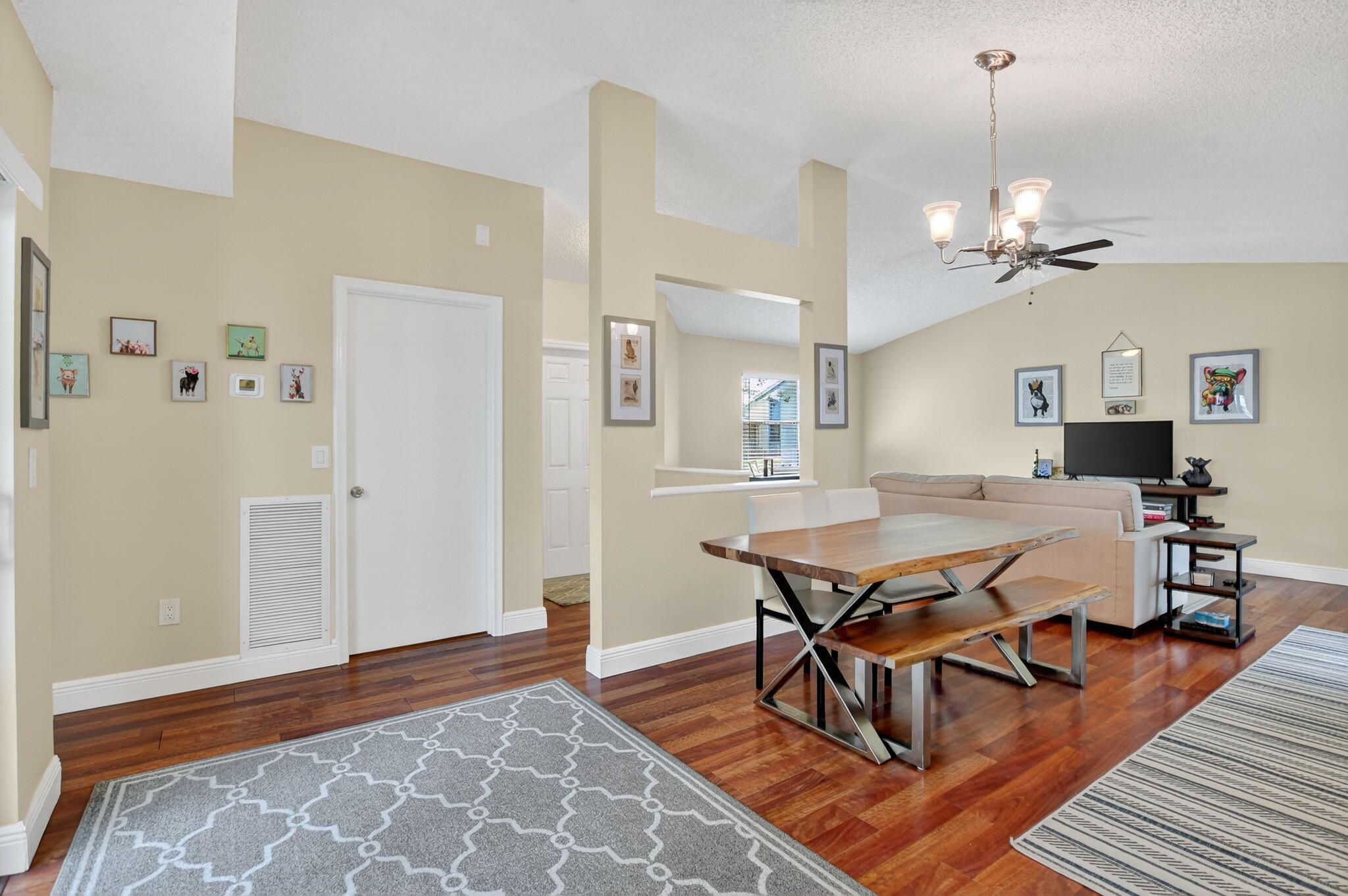 RIVER OAKS - Residential