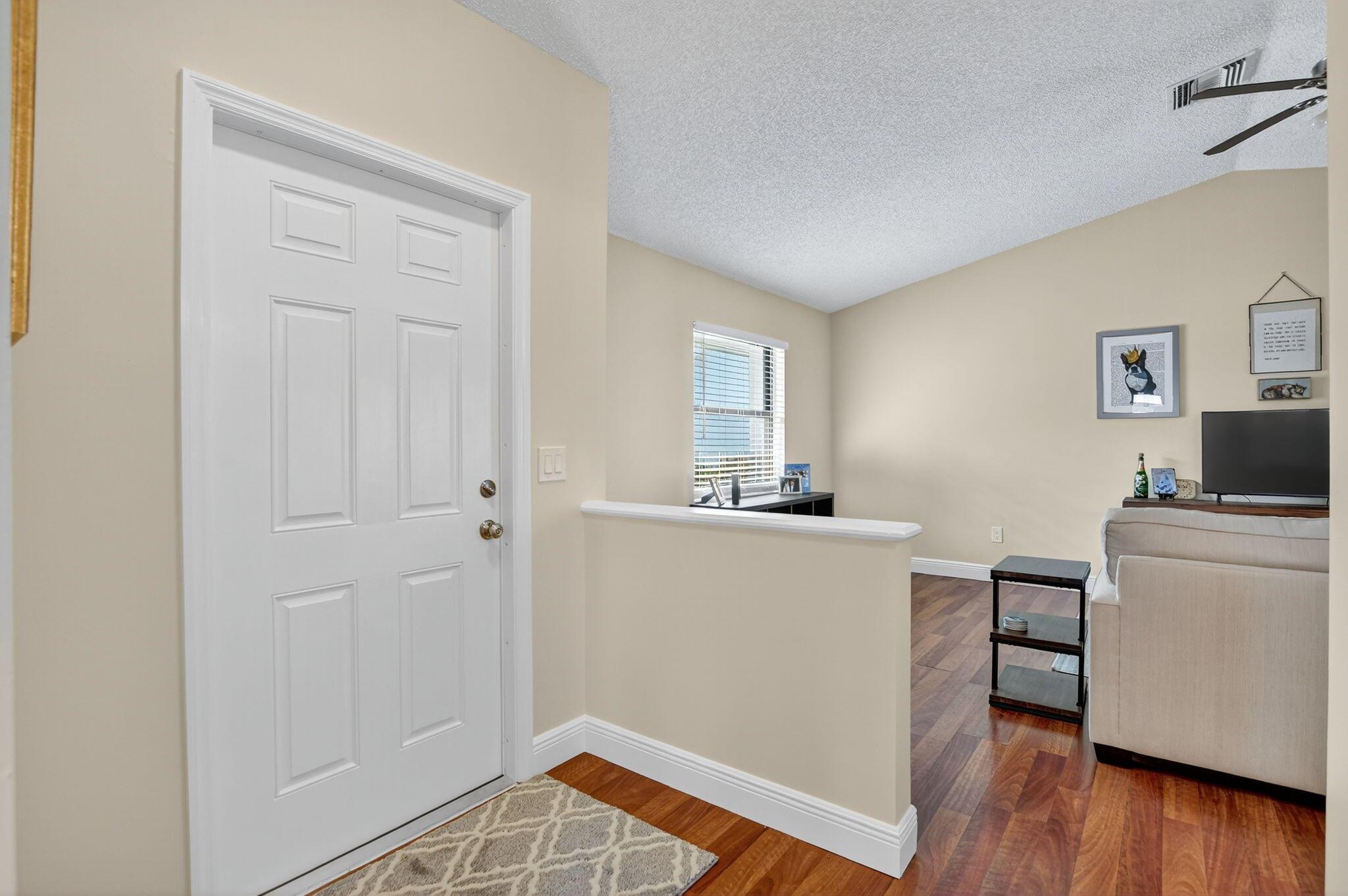 RIVER OAKS - Residential