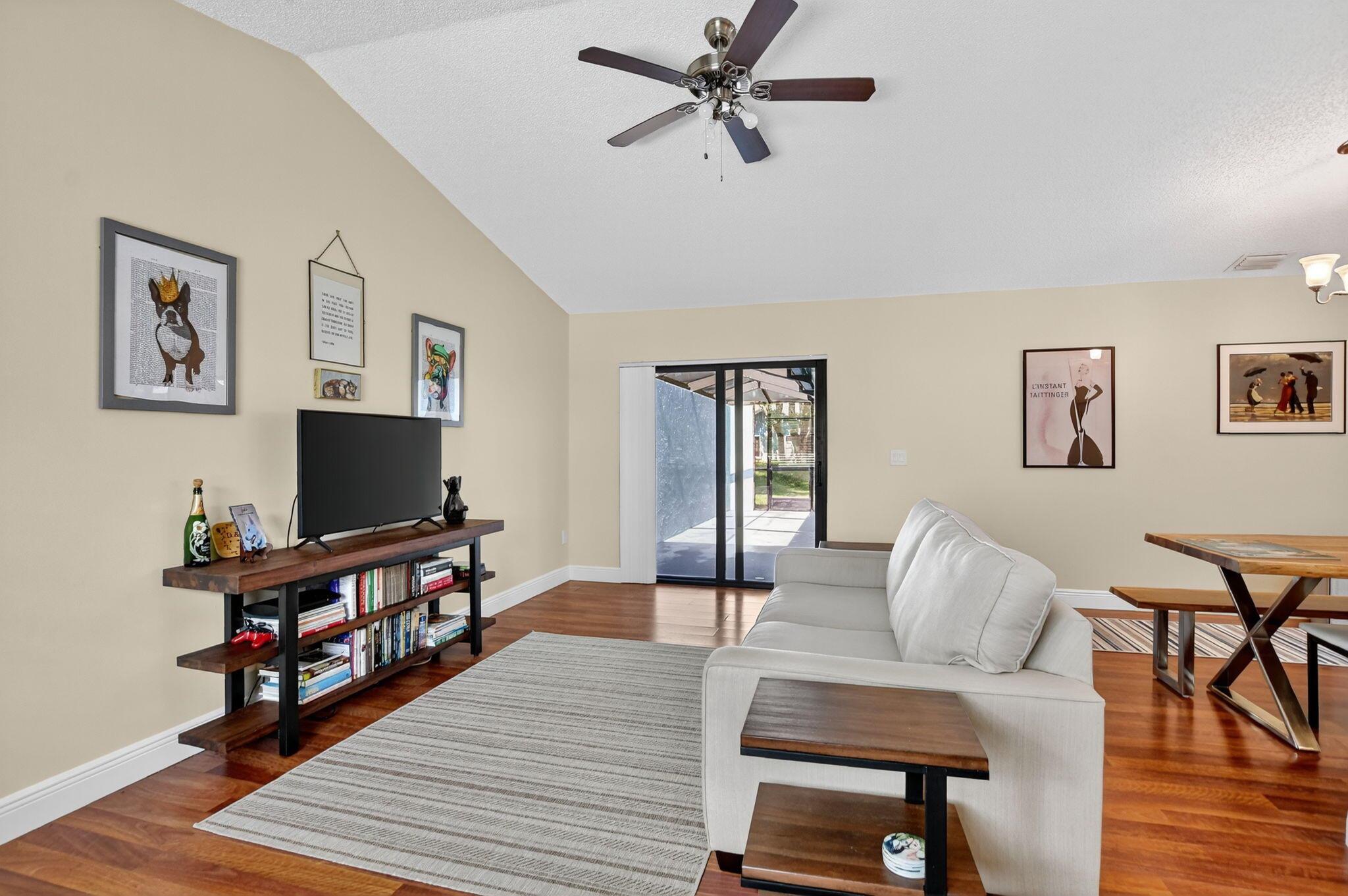 RIVER OAKS - Residential