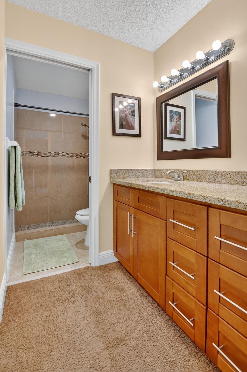 RIVER OAKS - Residential