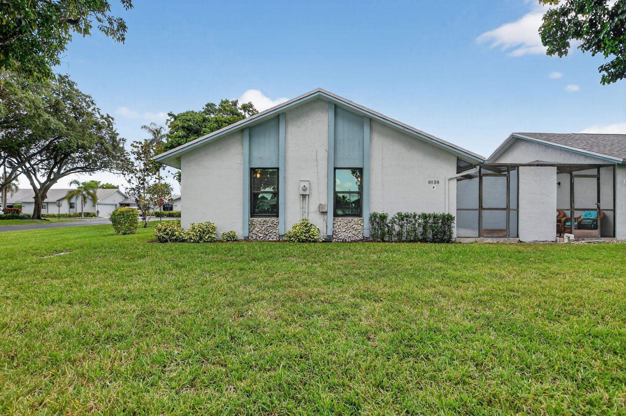 RIVER OAKS - Residential