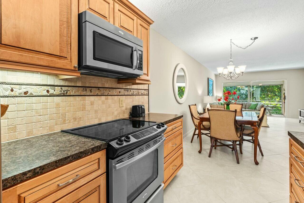 2660 SW 22nd Avenue 1210