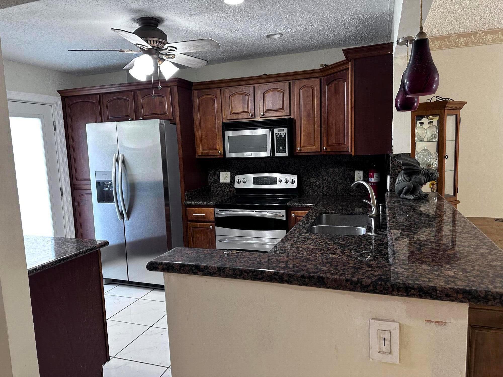 INVERRARY COUNTRY CLUB - Residential