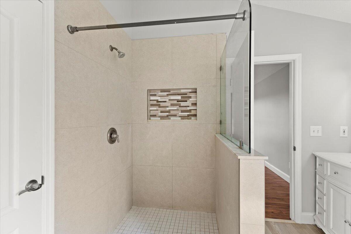 PINEAPPLE PLANTATION - Residential