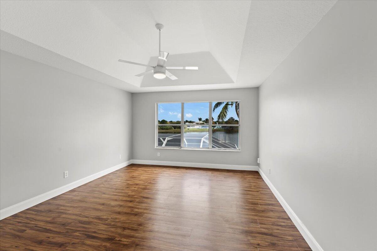 PINEAPPLE PLANTATION - Residential