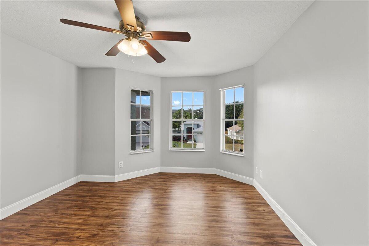 PINEAPPLE PLANTATION - Residential