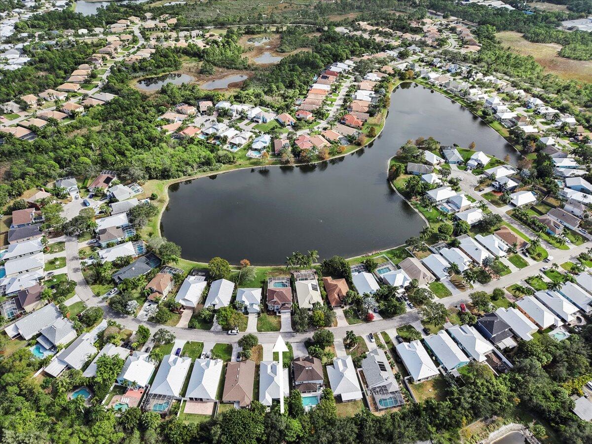 PINEAPPLE PLANTATION - Residential