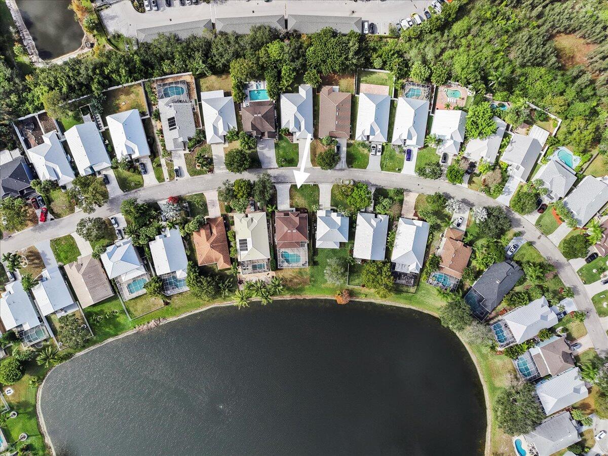 PINEAPPLE PLANTATION - Residential