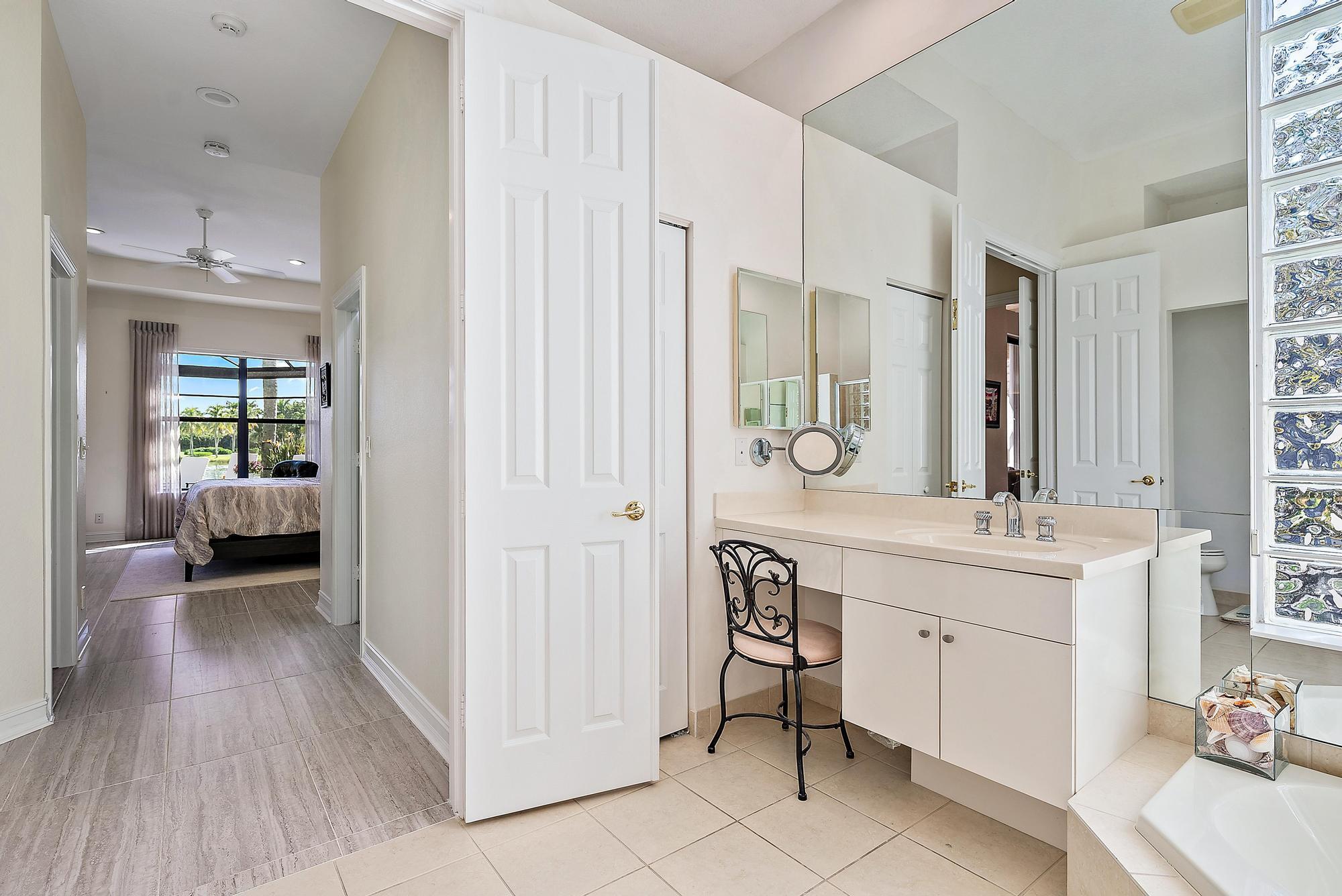 IBIS GOLF AND COUNTRY CLU - Residential