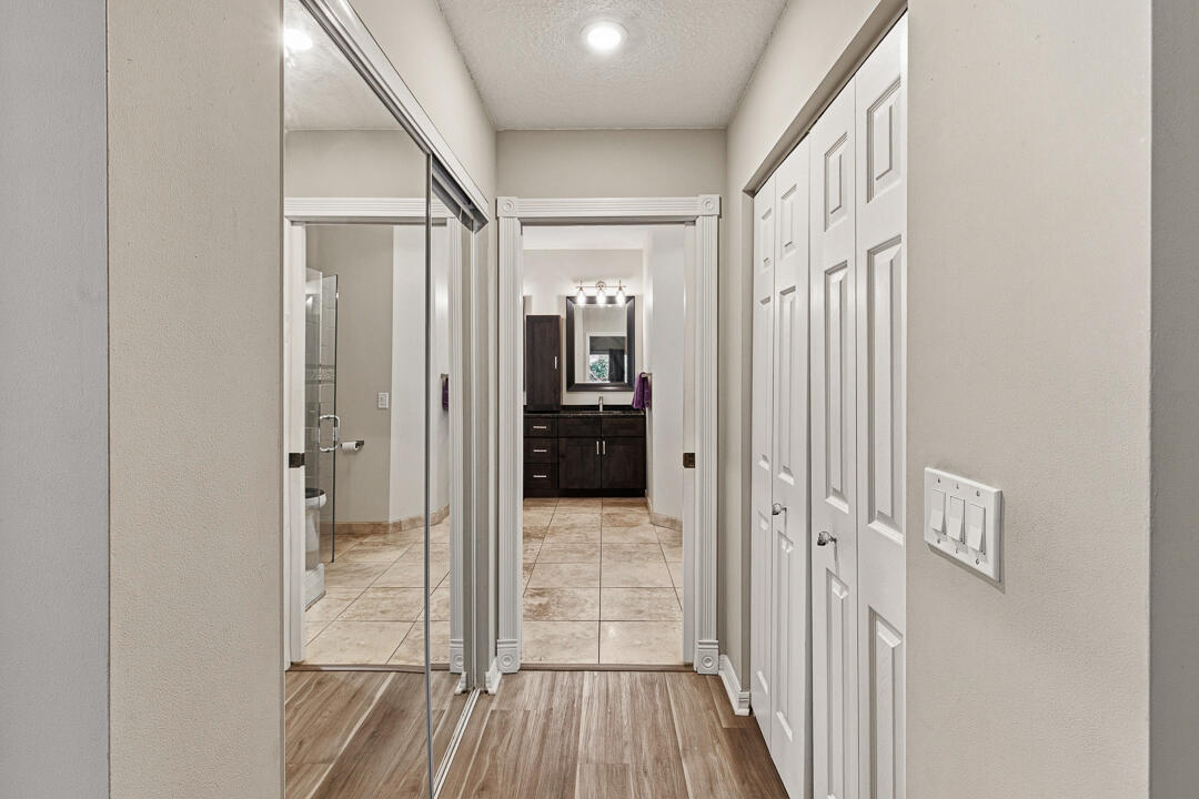 MARINER VILLAGE - Residential