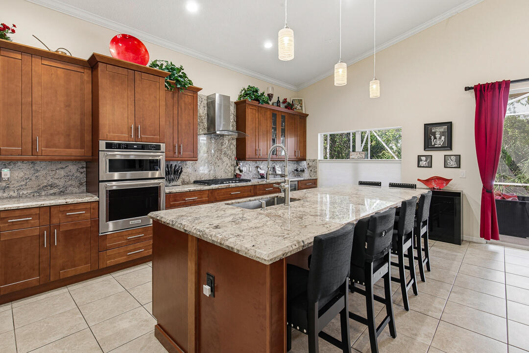 MARINER VILLAGE - Residential