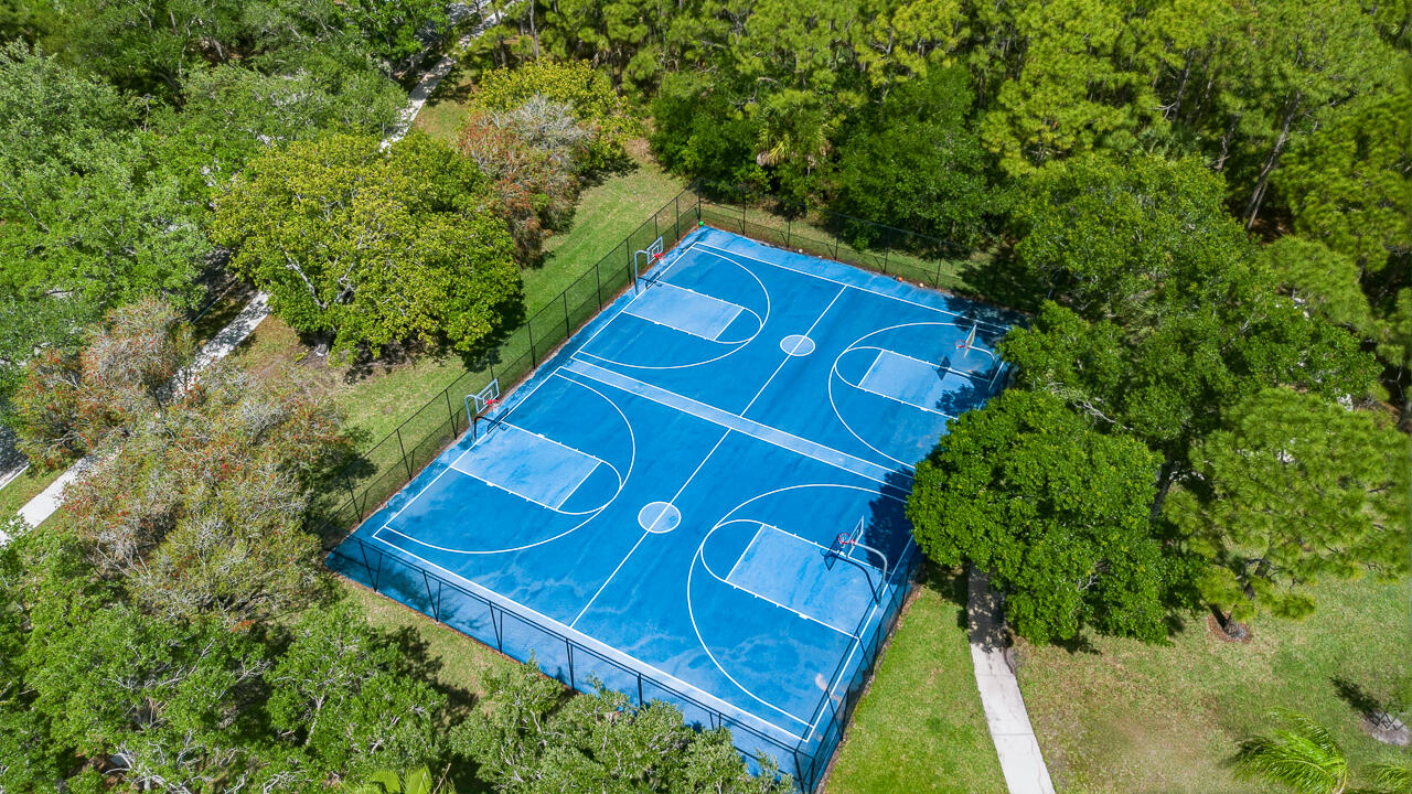 MARINER VILLAGE - Residential