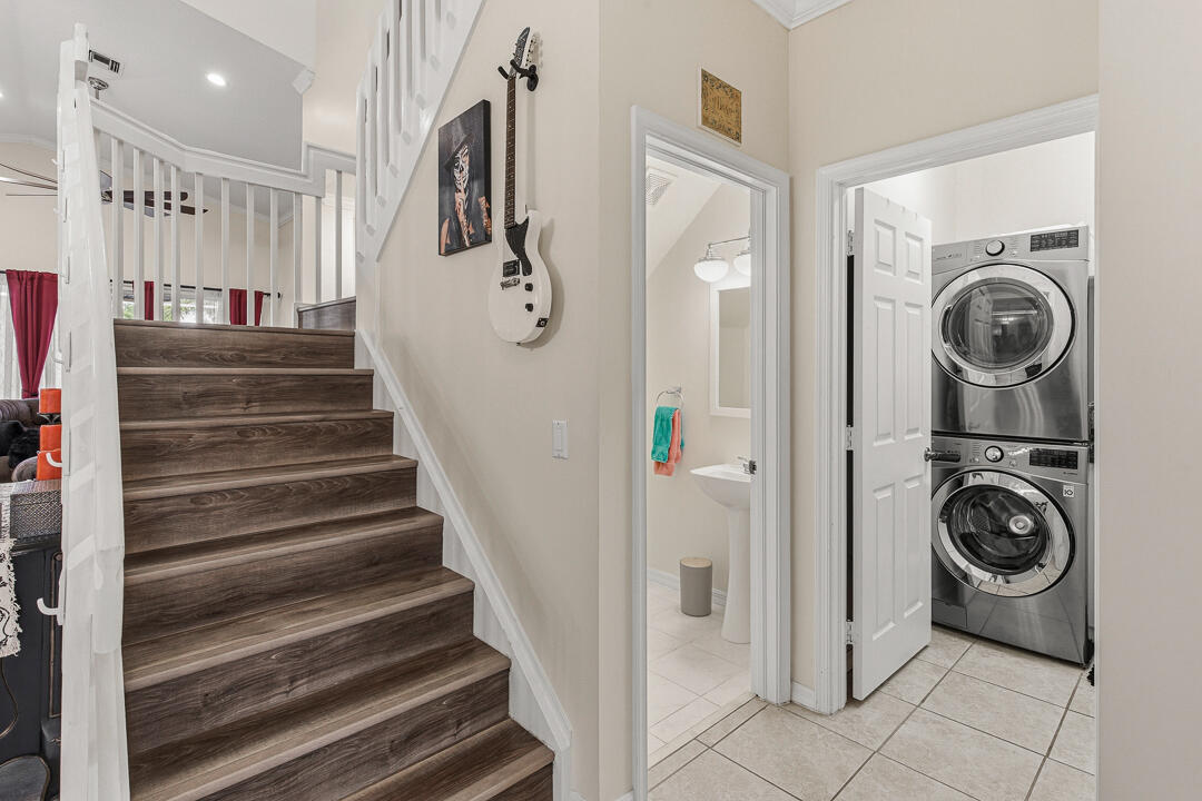 MARINER VILLAGE - Residential