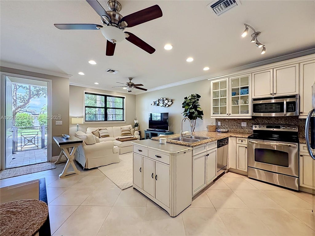 Photo of 867 S Ocean Boulevard, Pompano Beach, FL 33062 (MLS # A12019255)